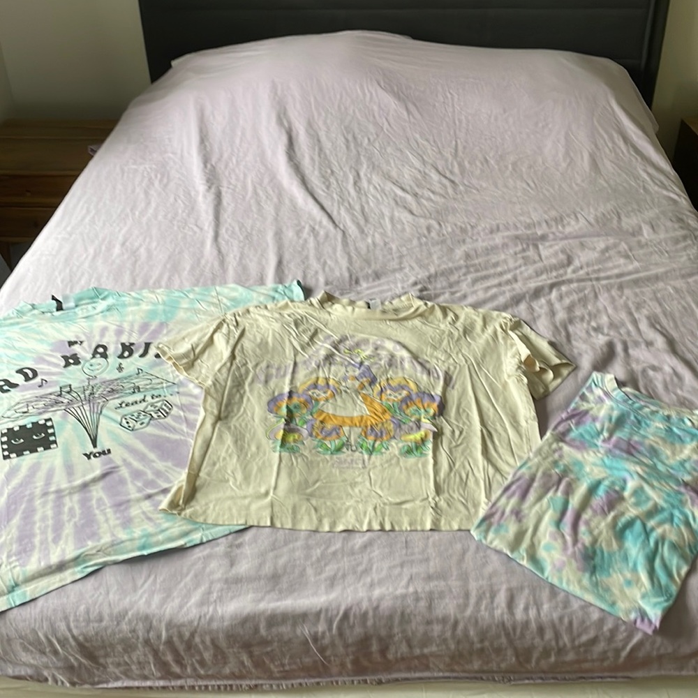 H&M set of 3 tshirts